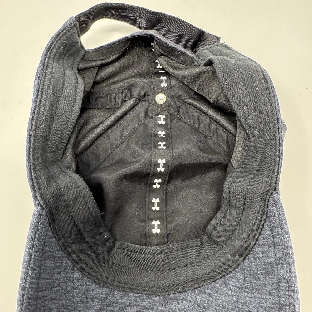 Under Armour Hat Strapback Cap Adjustable‎ Gray Running Jogging Athletic Unisex
